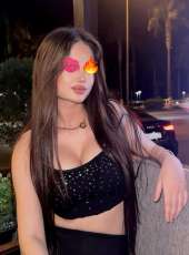 Dolgun balık etli  Sarah. Kendi Yerim Var 