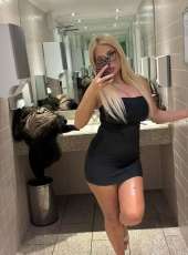 Sarı saçlı escort Sena