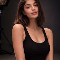 Beyaz tenli seksi VİP escort Ukrayna Afina