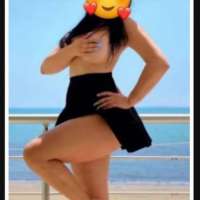 Beyaz Tenli  Yasemin seni bekliyor