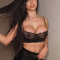 Çekici Bayan escort Alya