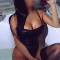 Çekici şehvet dolu anlar yaşatan Karaca