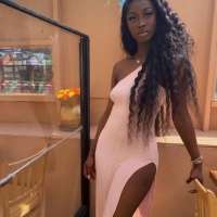 Çikolata tatlısı Mersin escort Jessica