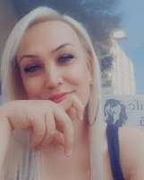 Ekstra cimcif yapan Karmen