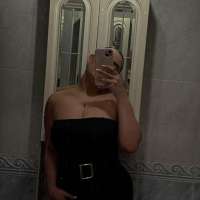 Esmer Mersin bayan Amira