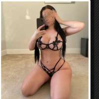 Evi Olan Esmer Güzellik Miran