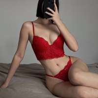 Genç ve Ateşli Mersin Esc Banu