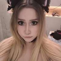 Mersin Dolgun büyük göğüs Almira