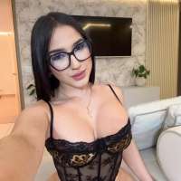 Mersin seksi Bayan Adel