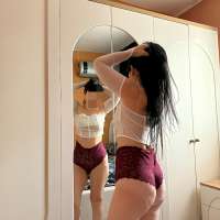 Mersin üniversite caddesi bayan Şeniz