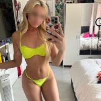 Oralda iddialı bayan Bade