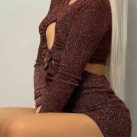 Püsürsüz tene sahip Ceyda