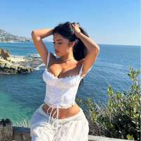 Sevgili Tadında Simge Kendi yeri Var