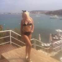 Vücut ölçüleri muhteşem olan Melis