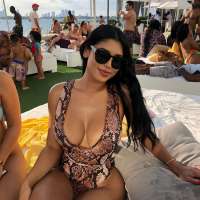 Yenişehir Eve Otele gelen escort Viktoriya