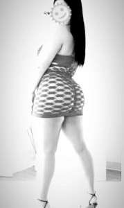 Balıketli iri göğüslü İremcan