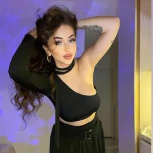 Beyaz tenli seksi escort ALEYNA