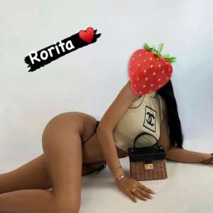 Değişik fantazilere açık Rorita SADECE WHATSAPP