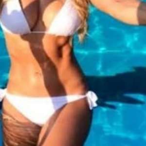 Ela gözlü yabancı escort bayan Hira