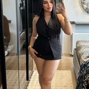 Elit Mersin bayan Tuğçe