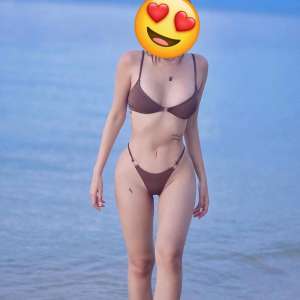 Eve Otele gelen Arap kız Derya