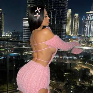 Eve Otele Gelen Fantazi Yapan Tuana