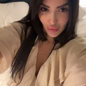 Genç ve Cazibeli Mersin Zeycan