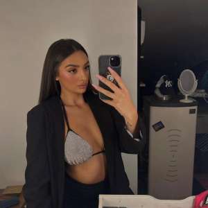 Gerçek Resimli FANTEZİ Escort PERİ