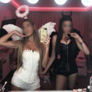 Grup ve Bireysel Çalışan Ece ve Pelin.