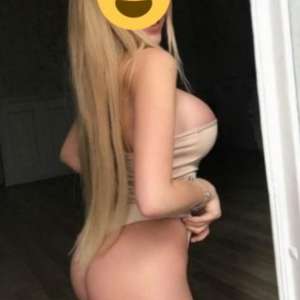 Kalite kokan sarışın Kumru