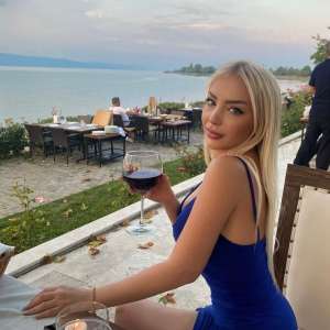 Mersin seksi escort bayan İrem