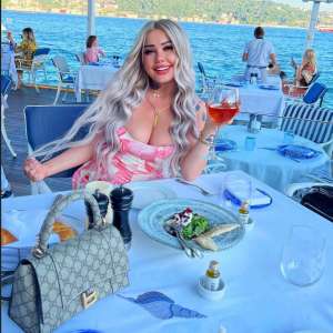 Mersin VİP Bayan Lina