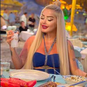 Mersin VİP Bayan Lina