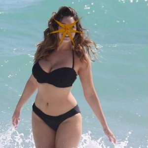 Mezıtlı unverste caddesi bayan EVA. sadece WhatsApp