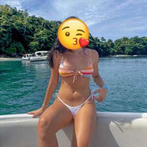 Oralda İddialı Bayanlar ALMİNA & LEANA