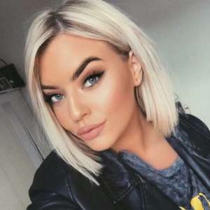 sarışın escort Elçin