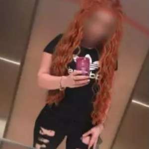 Seksi Kendi yeri olan escort Azra