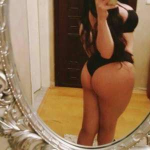 Sekste sertlikten hoşlanan Banu