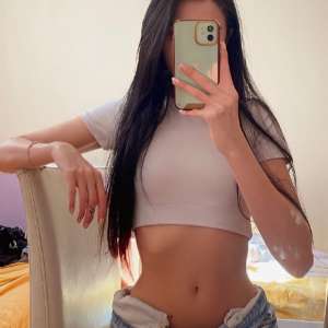 Sevgili Tadında seksi escort LOLİTA. Sadece WhatsApp