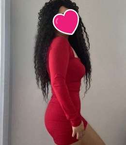 Sihirli tavşan kostümü giyecek Duru