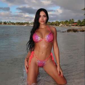 Tutkuyu Arayanlar İçin Mersin Escort Sara