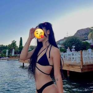 Üniversite ögrencisi escort Alya