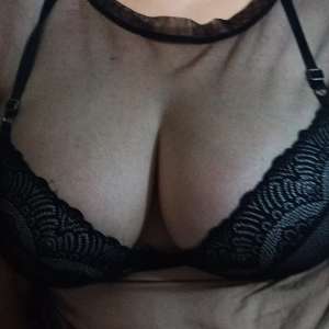 Unutulmaz escort bayan Azra GERÇEK FOTO