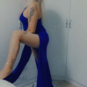 Yatakda beylerin gönlünü alan Cansu