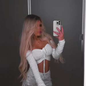 Zarif Mezitli escort bayan Leysan